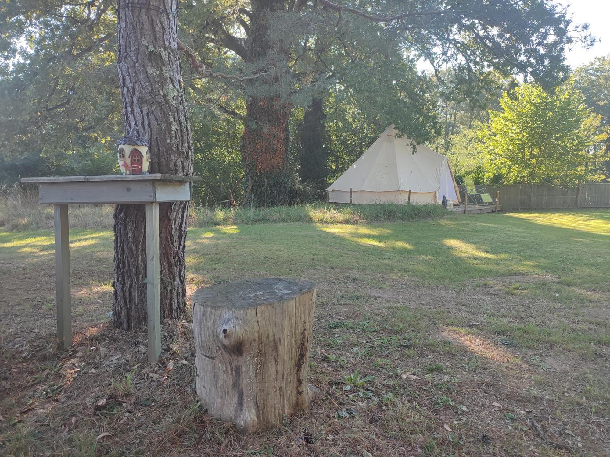Sous Les Belles Etoiles Luxury tent