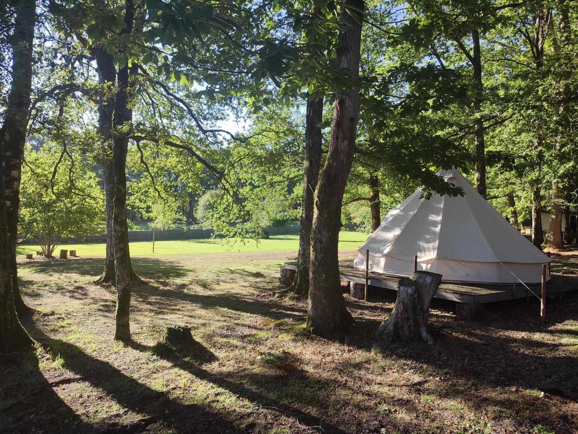 Sous Les Belles Etoiles Luxury tent *